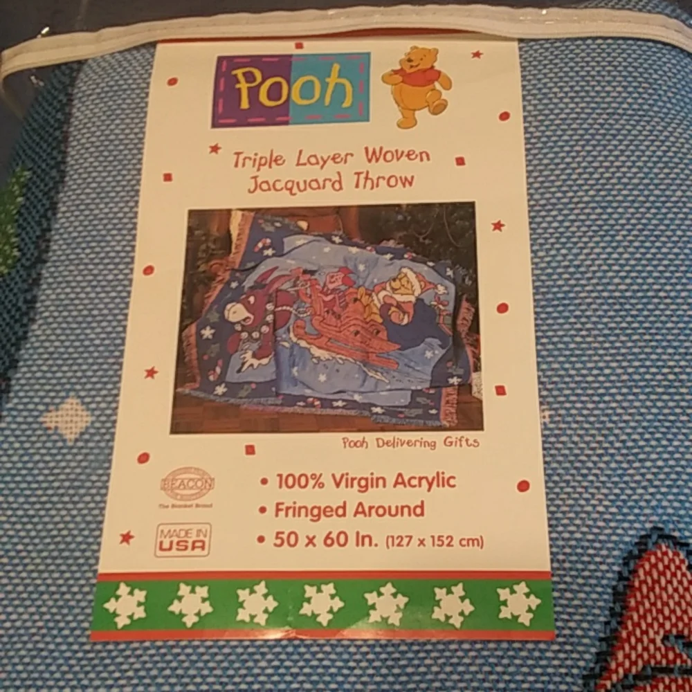 Vintage Beacon Disney Pooh holiday throw, New in orig pkg.